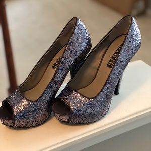 Vera Wang glitter pumps 8.5